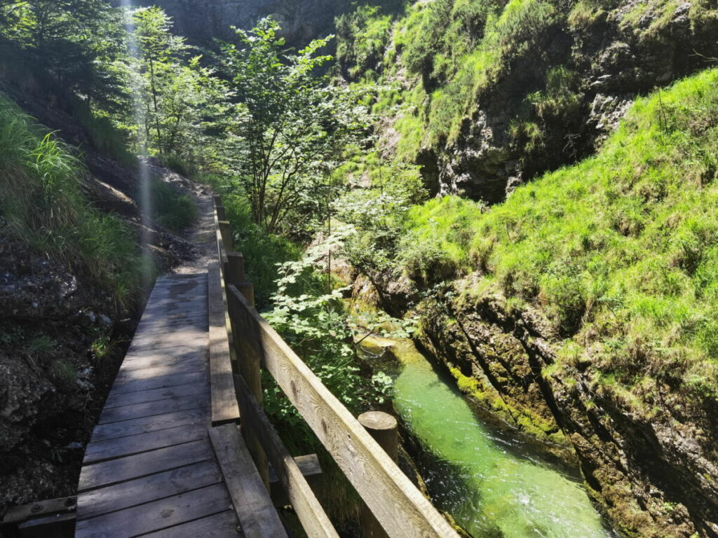 Durch die wildromantische Weissbachschlucht wandern